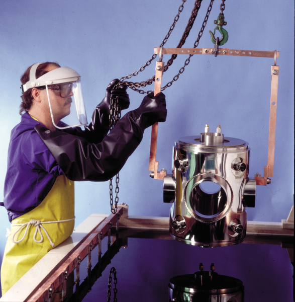 Electropolishing / Surface Treatments